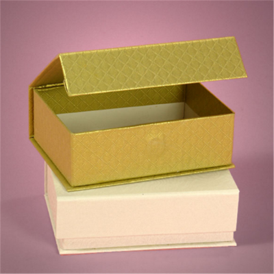 2017 wholesale high quality window frame cardboard birthday cake box paper box